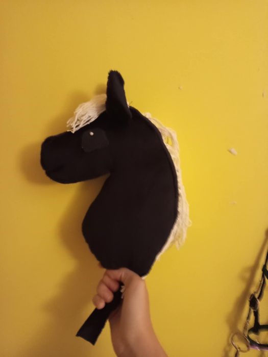 Hobby horse A5 czarno biały hand made