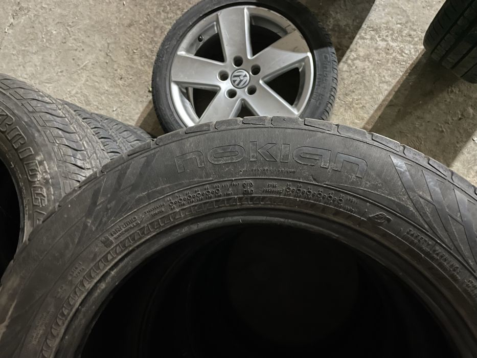 КОМПЛЕКТ Резина літня R18 позашляховик джип