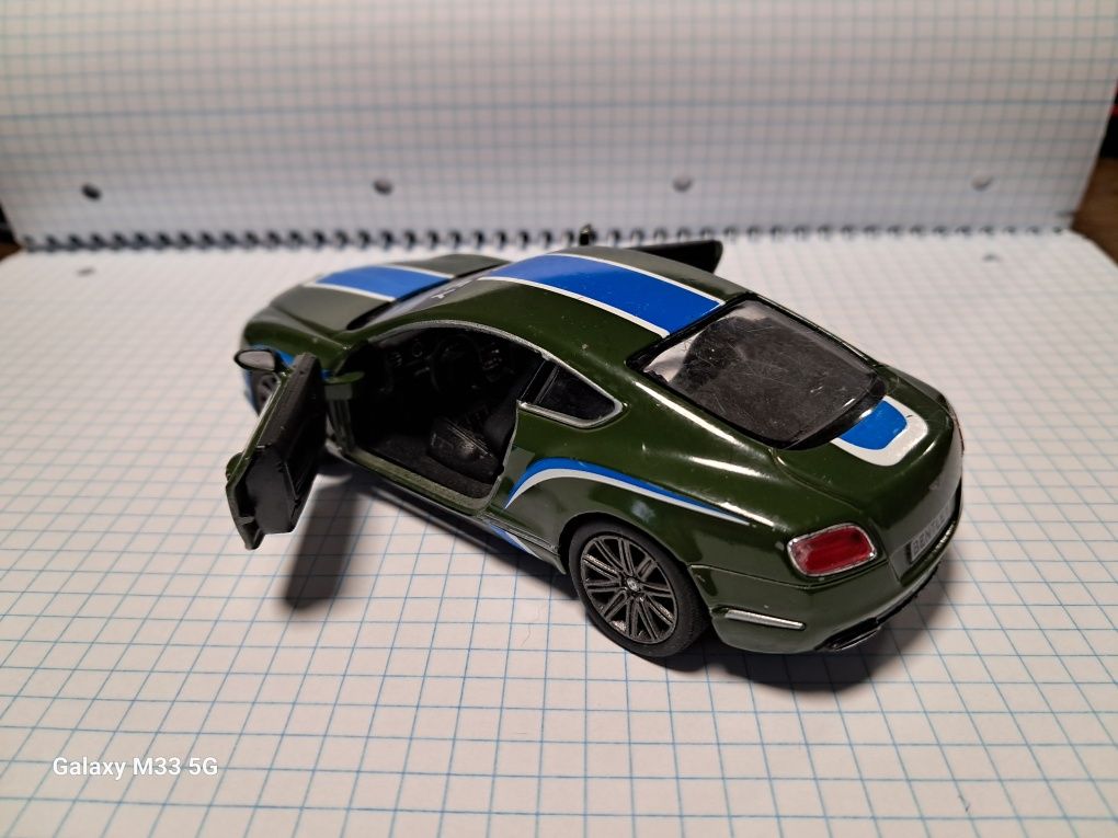 Модель Kingsmart Bentley