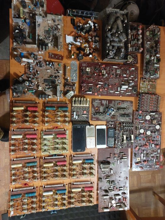 Продам плати, радіодеталі, процесори