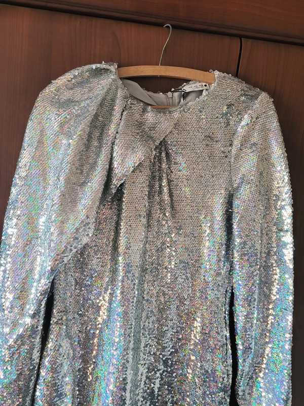 Srebrna holograficzna cekinowa sukienka Zara cekiny M