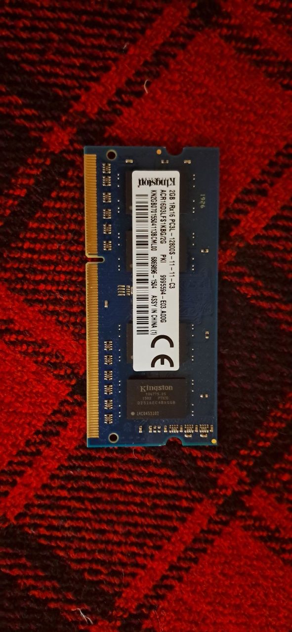 Оперативна пам’ять Kingston 2GB DDR3