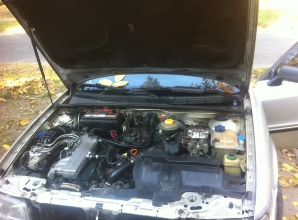 Продам ауди 80 б4 , 2,3 обьем..