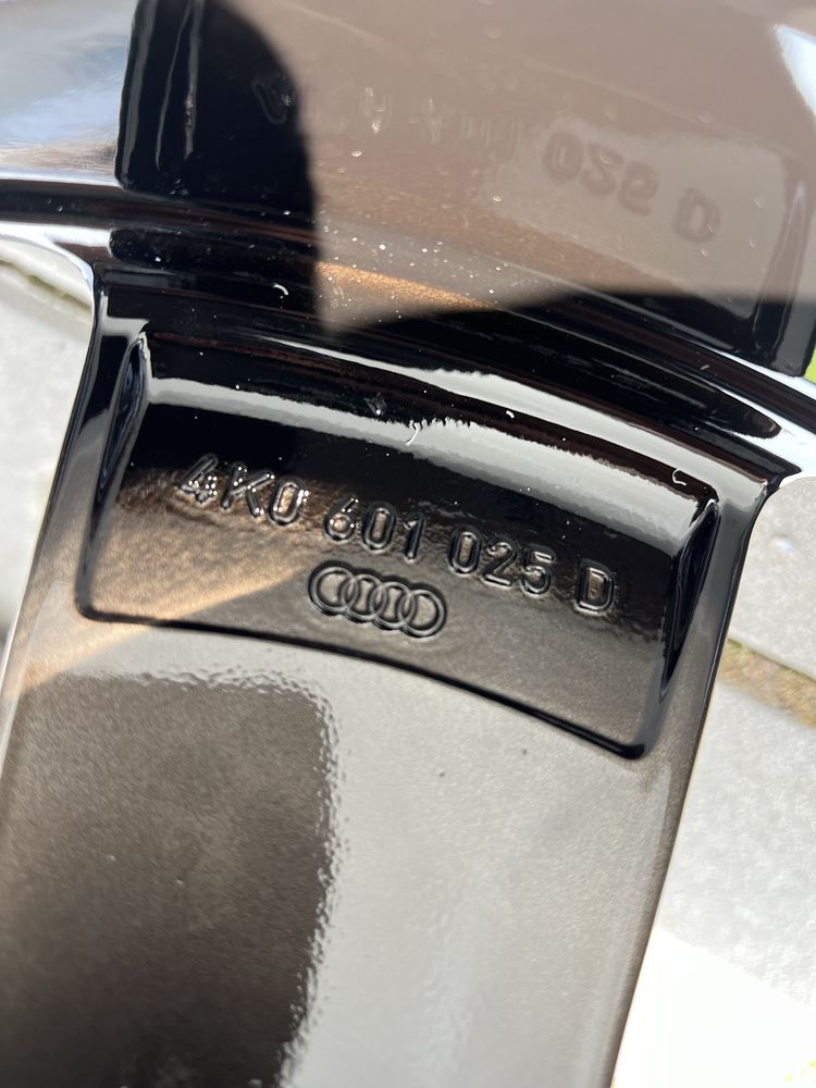 Диски ауді титани audi Q5 a3 a4 a6 R18 5x112 ET39