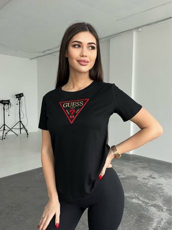Базовая футболка женская бренд