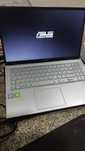 ASUS Vivobook Intel Core i5 8th |1 TB HD 250Gb SSD | 12Gb RAM