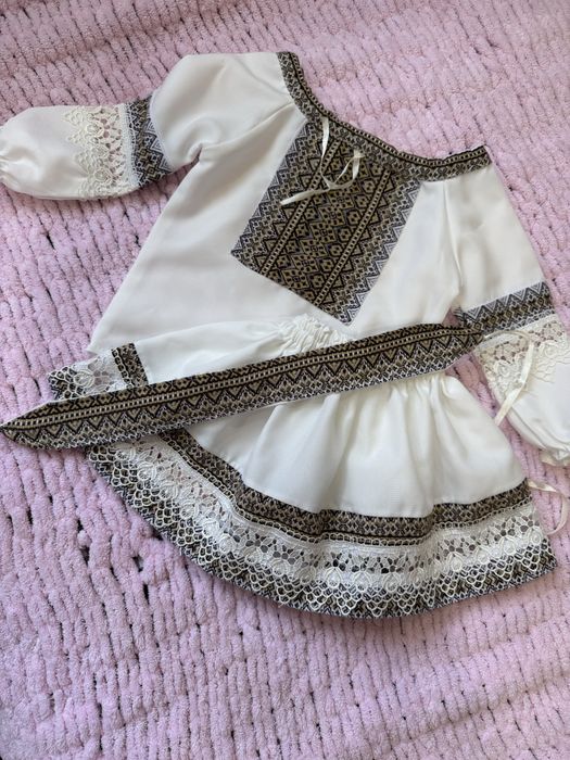 Вишиванка, костюм