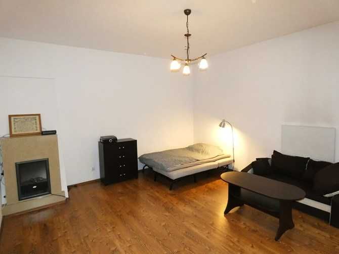 Jaracza 5, Śródmieście, słoneczna kawalerka, BRAK PROWIZJI