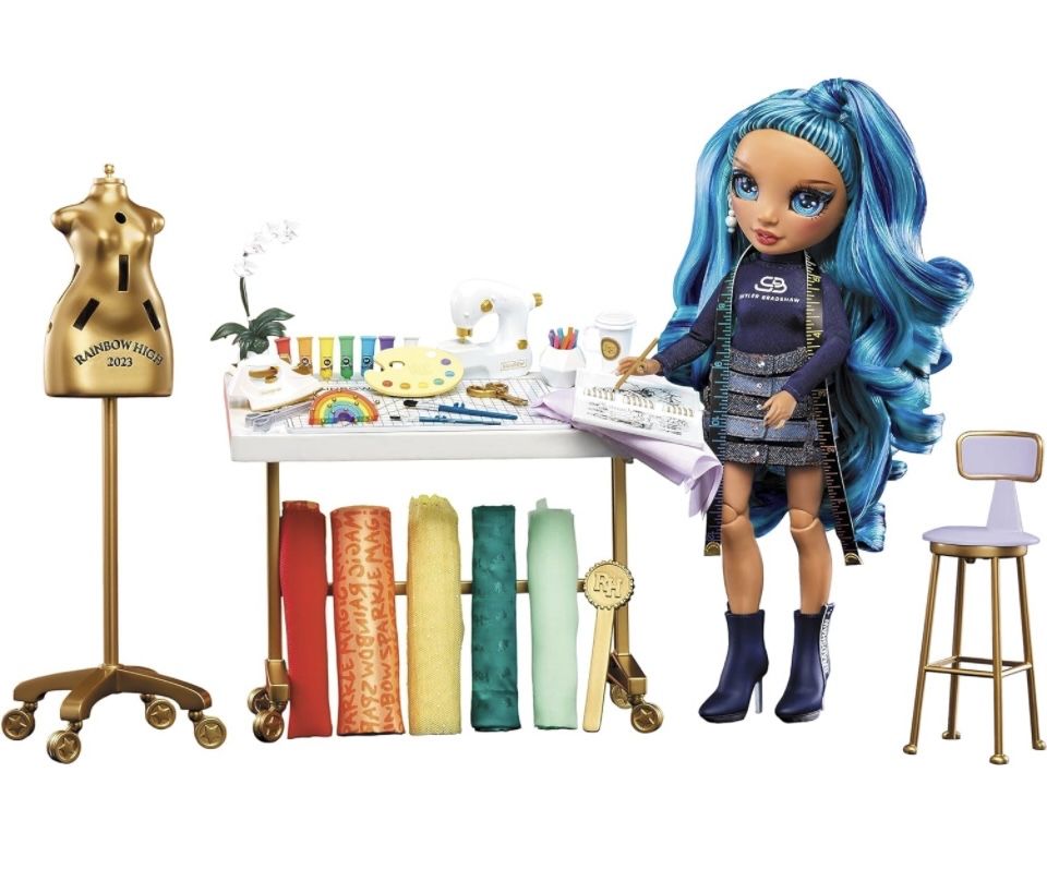 Rainbow High Dream & Design Fashion Studio Playset