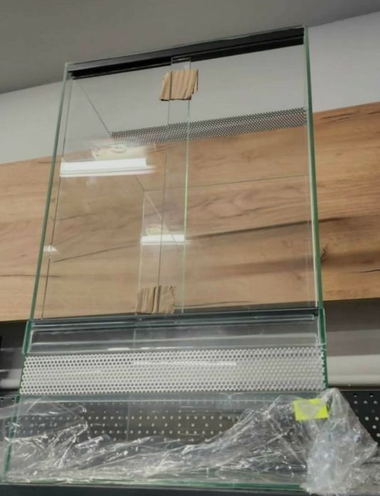 Terrarium szklane 30x30x50 h gekon Cubepoint