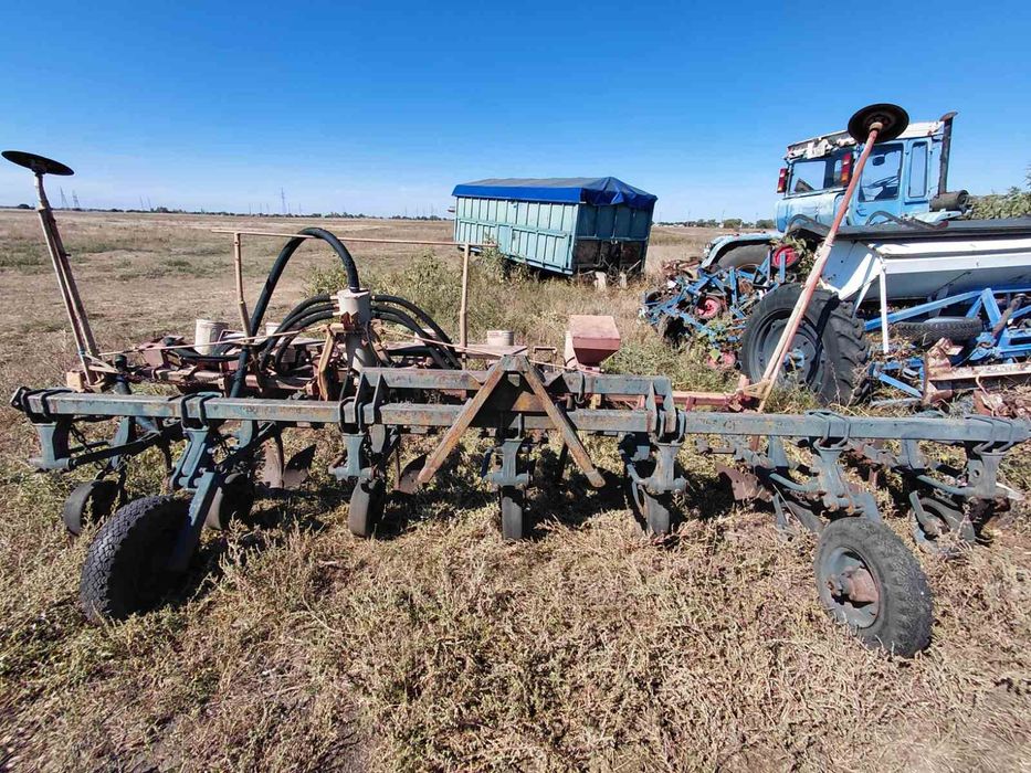 Навісне обладнання для сільхоз техніки