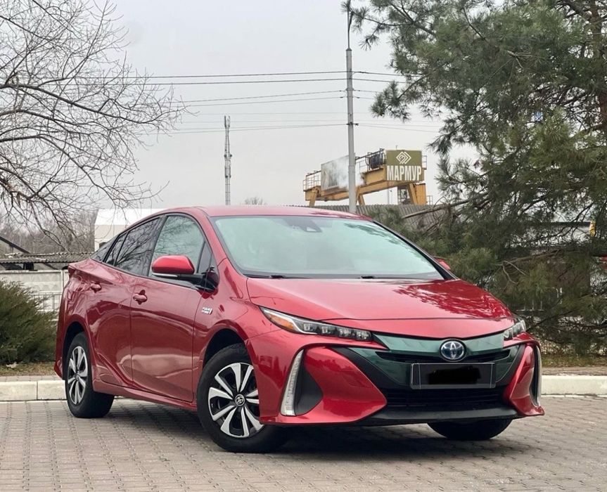 Продам гарного Prius Prime Plagin.100% рідним пробігом