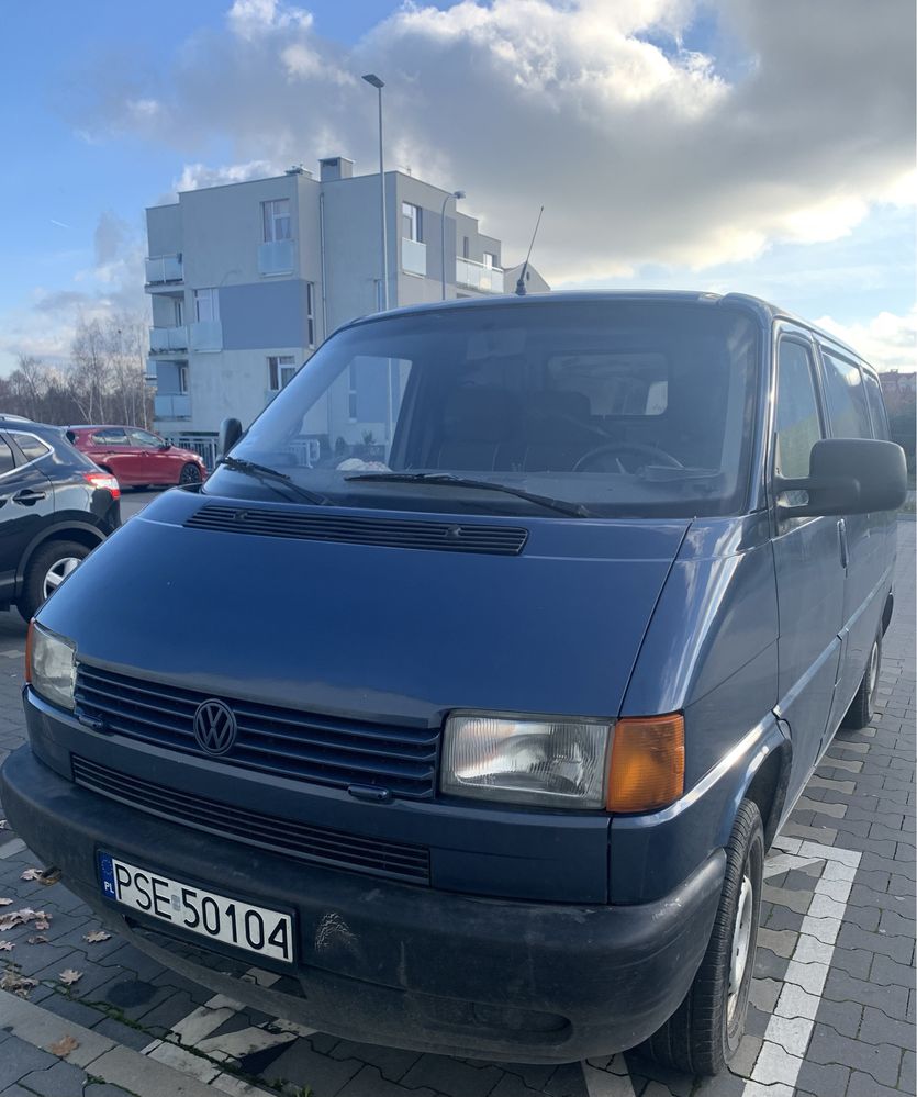 Samochód Volkswagen T4