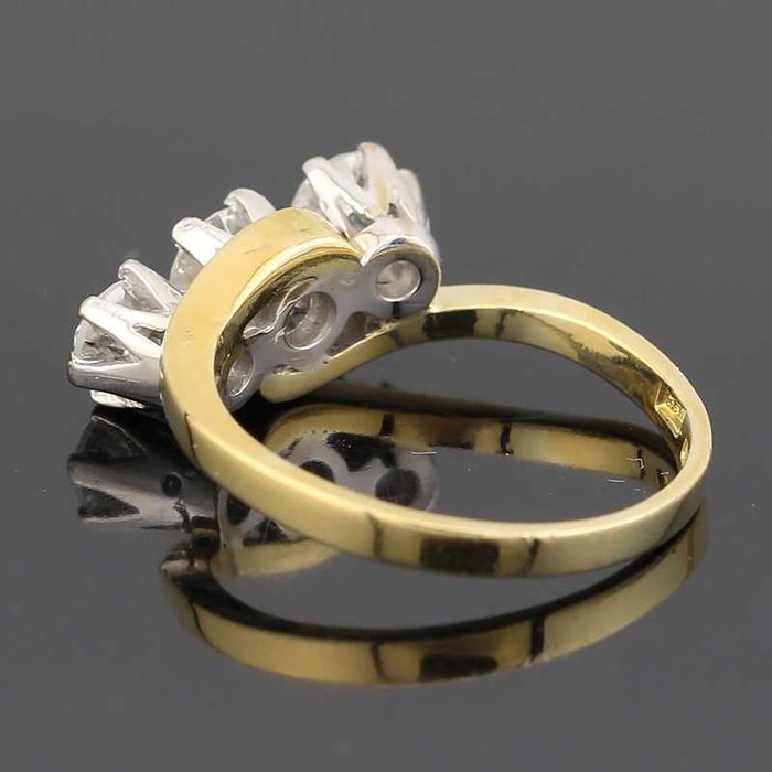 Złoty pierścionek z brylantami 0.61ct trylogia symboliczny 18K