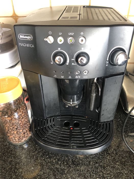 Maquina café com moinho ou café moido