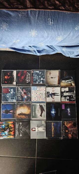 CDs heavy metal em excelente estado