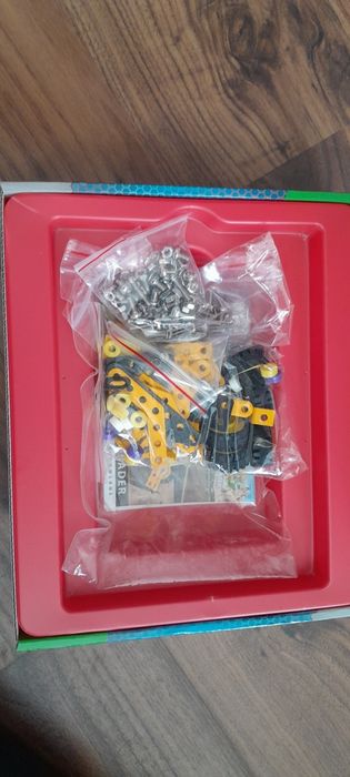 Pojazd do złożenia 8+ nowy