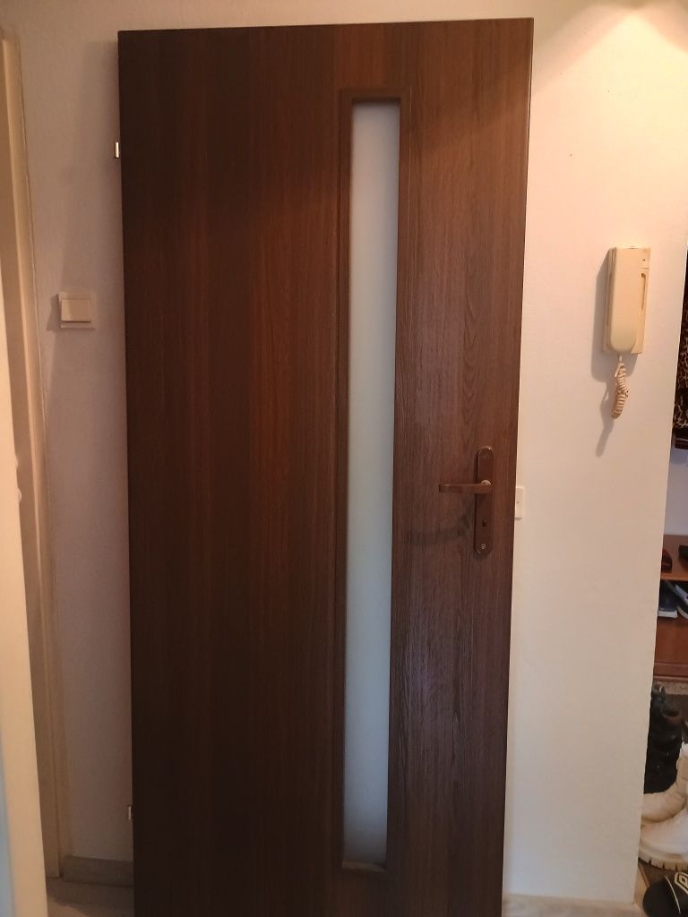 Sprzedam drzwi wewnętrzne
