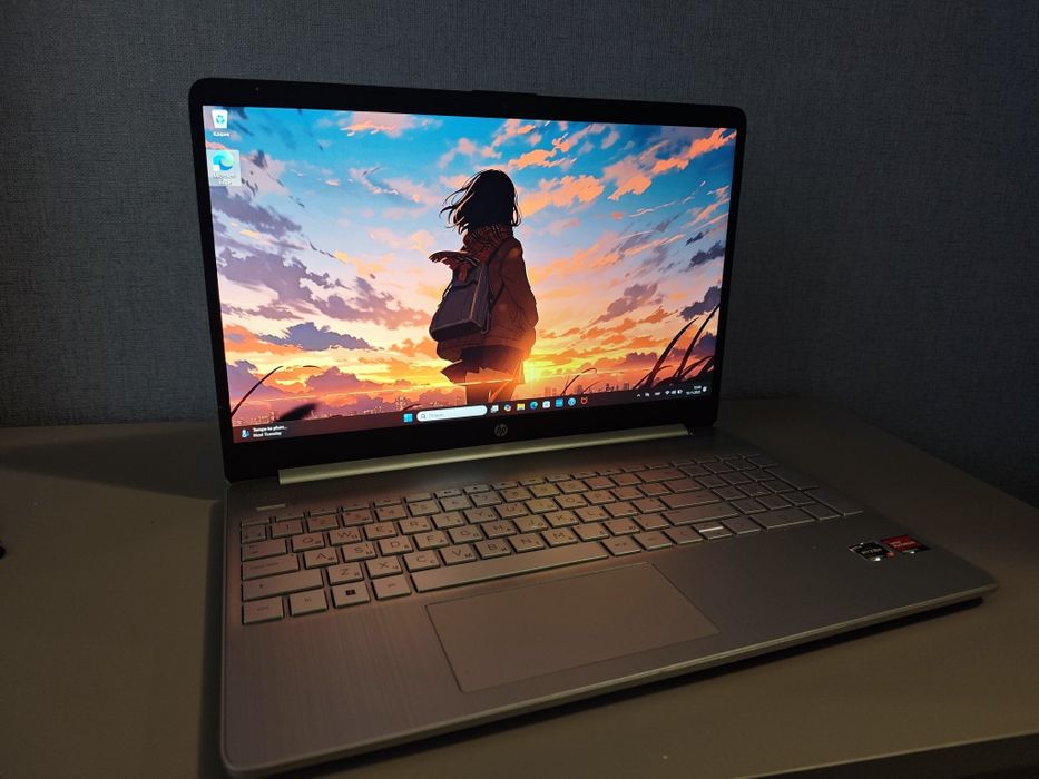 Ігровий ноутбук Hp 15s Ryzen 3 5300U 8/256gb Vega 6 4gb з коробкою