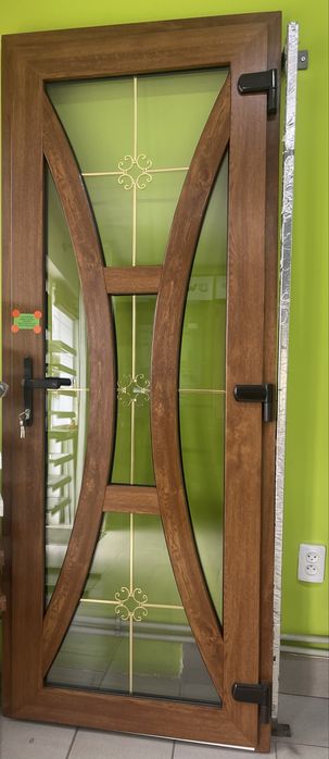 Двері металопластикові