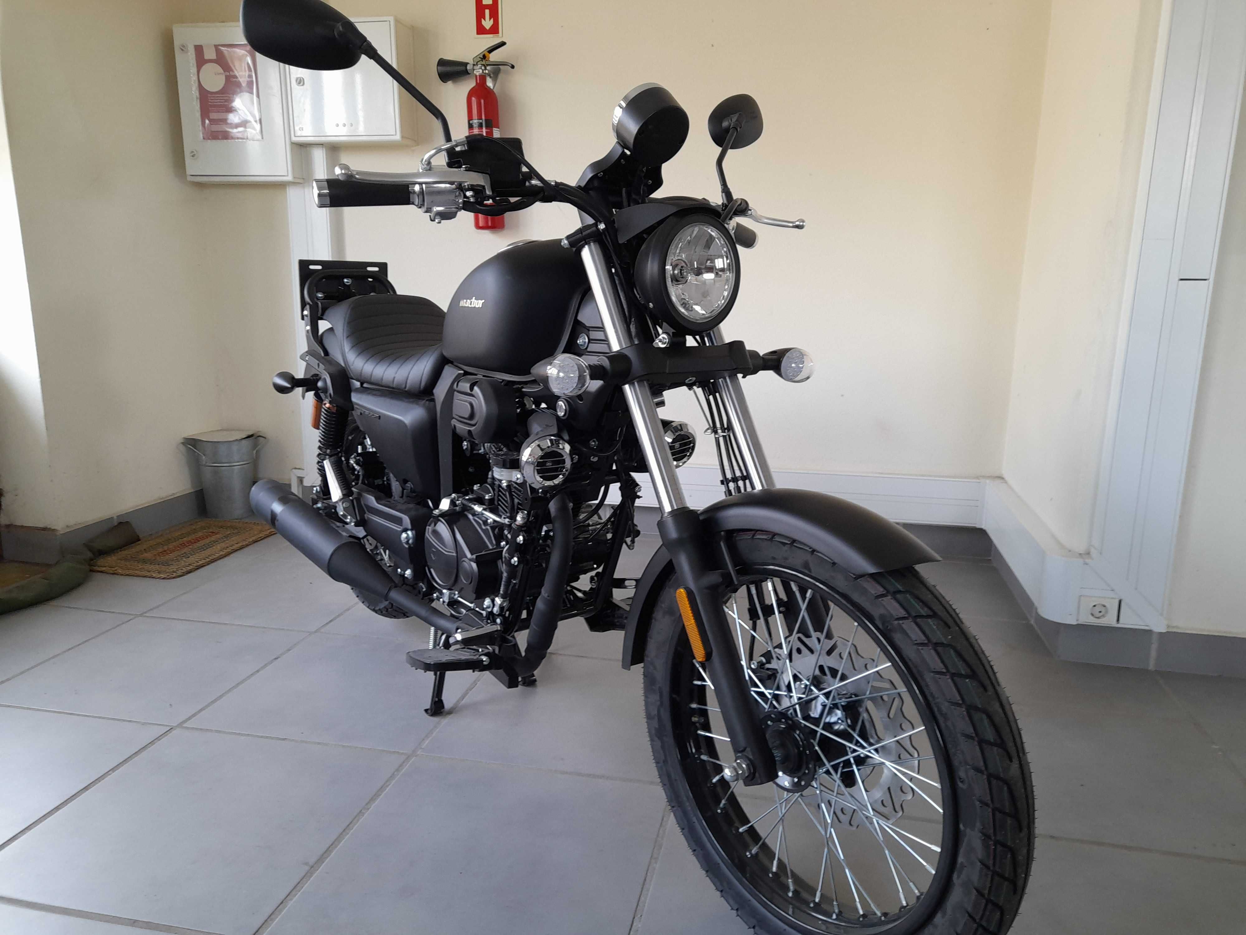 Macbor Rockster Flat 125