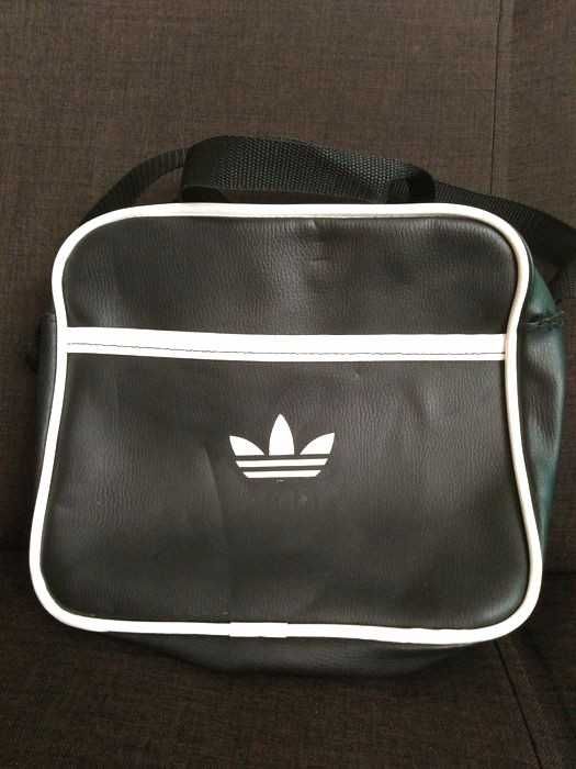 ADIDAS. Torba na ramię.