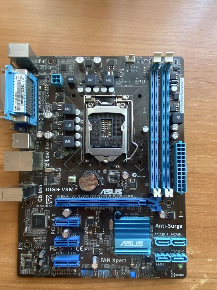 Материнська плата Asus P8H61-M LX R2.0