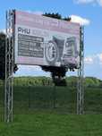 Duża konstrukcja baner reklamowy kratownica