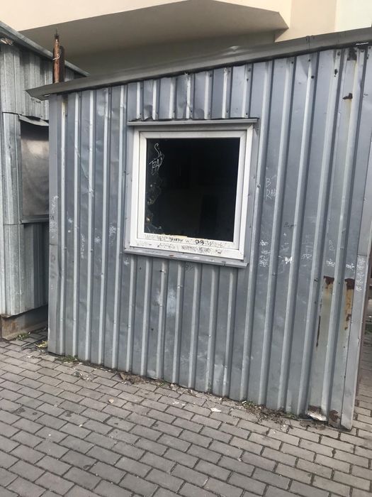 Терміново продам металеві вагончики.