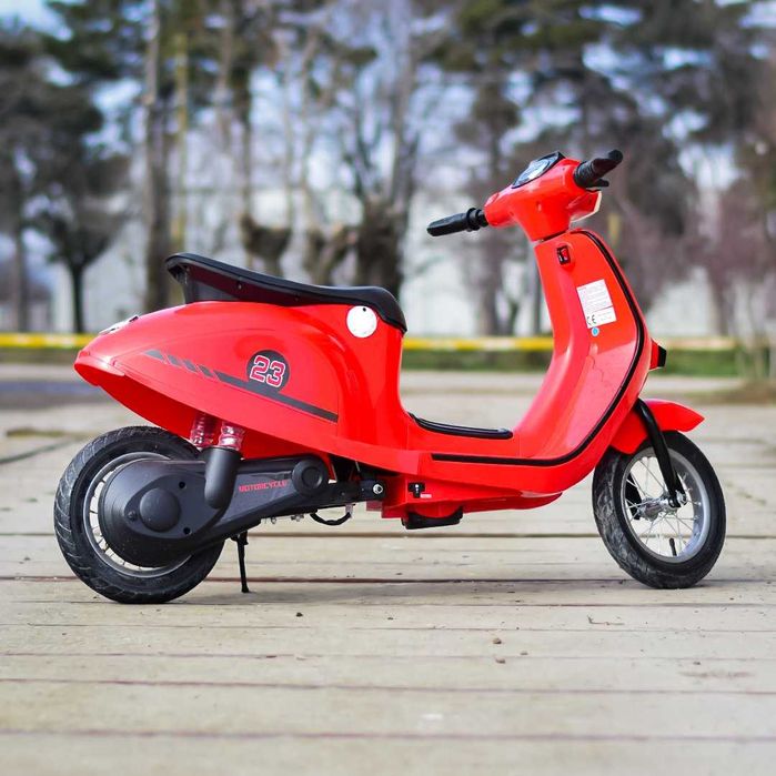 Motocykl SKUTER VESPA PIAGGIO 24V Elektryczny Auto Akumulator 2 DZIECI