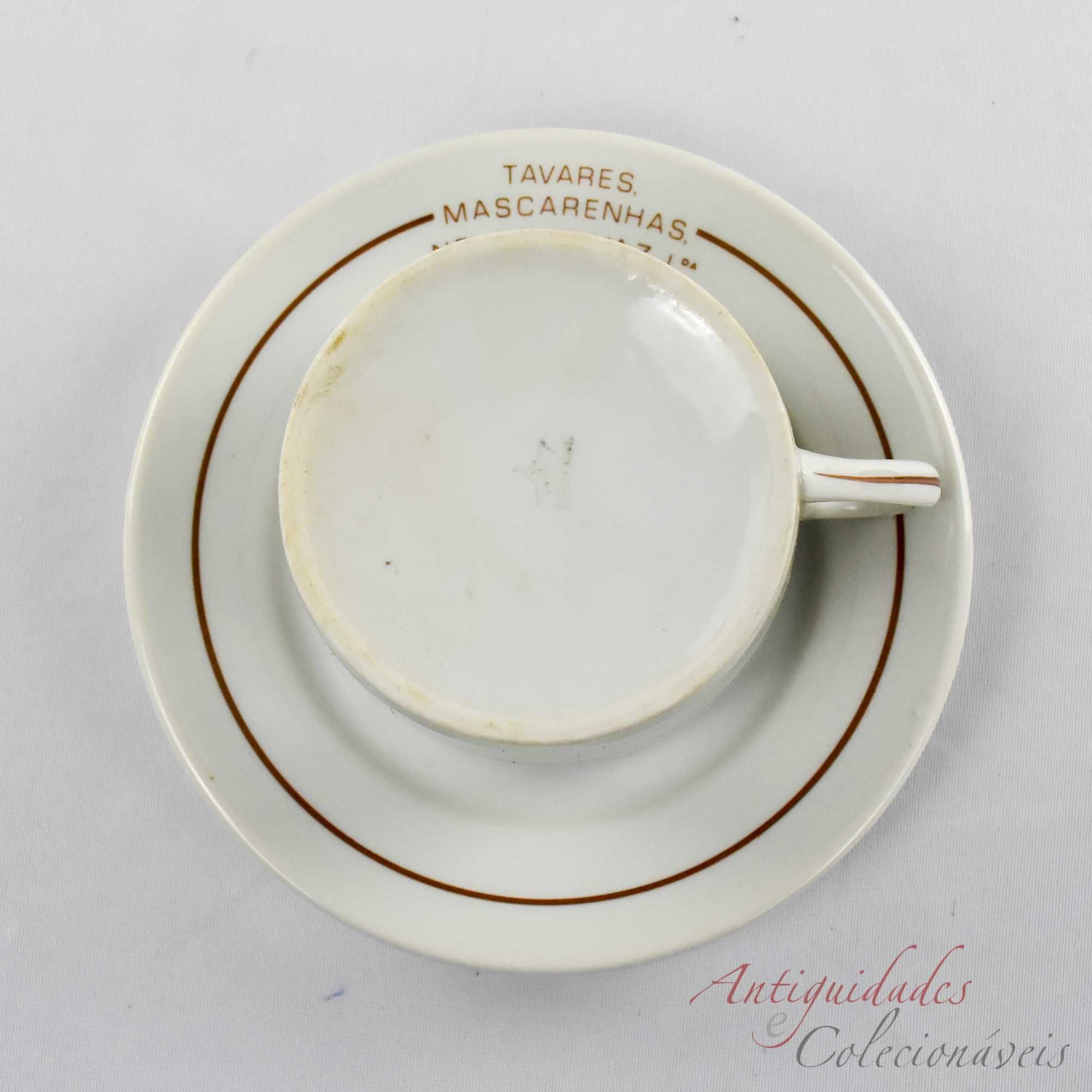 Chávena almoçadeira com prato Porcelana Artibus com publicidade