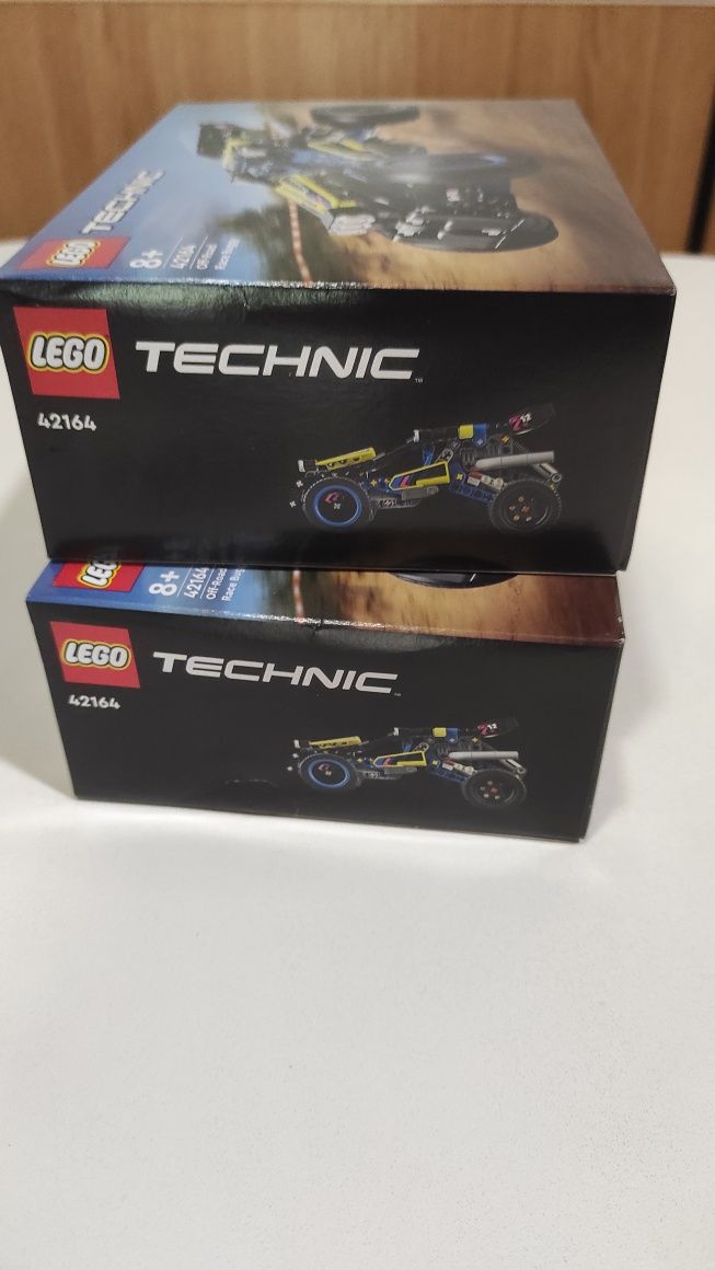 Конструктор LEGO Technic 42164 Внедорожник багги для гонок