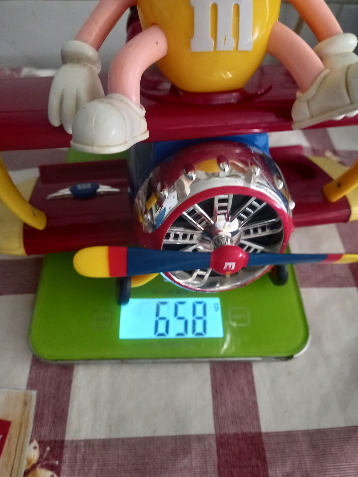 Avião M & M.....