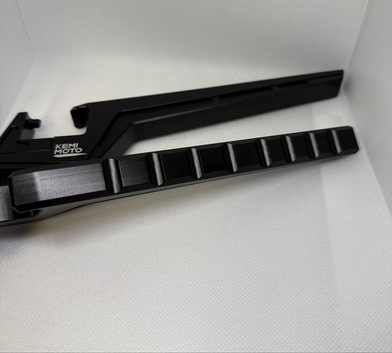 Пасажирські підніжки подовжені на мотоцикл