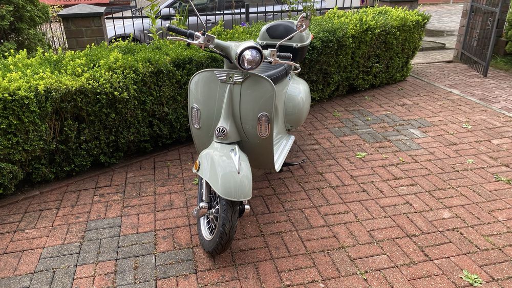 Skuter elektryczny sunra vespa retro nowy bateria classic wyprzedaz hi