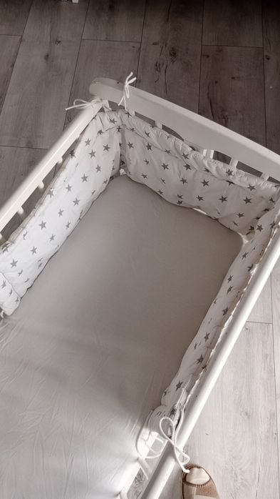 Kołyska, łóżeczko drewniane