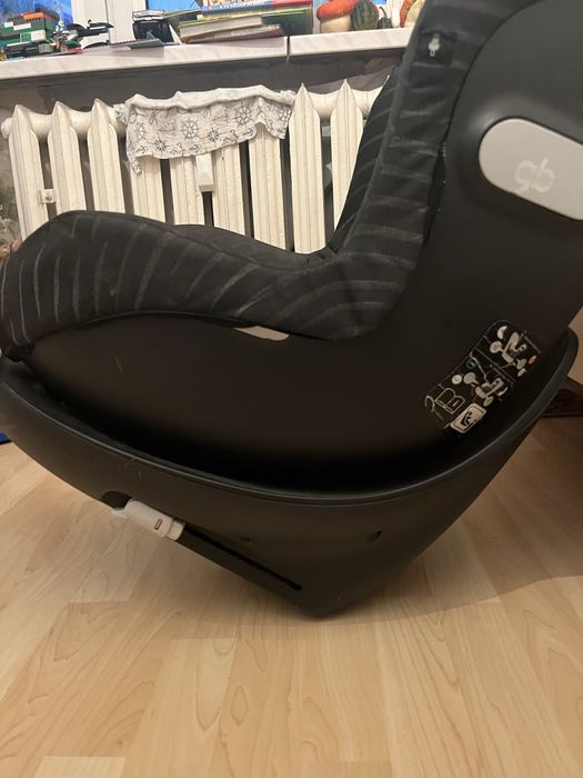 Fotelik samochodowy gb Vaya i-Size 0-18 kg 40-105 obrotowy, ISOFIX