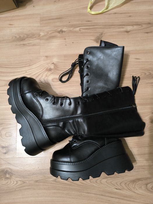 Високі ботінки сапожки демісезон 37 р.