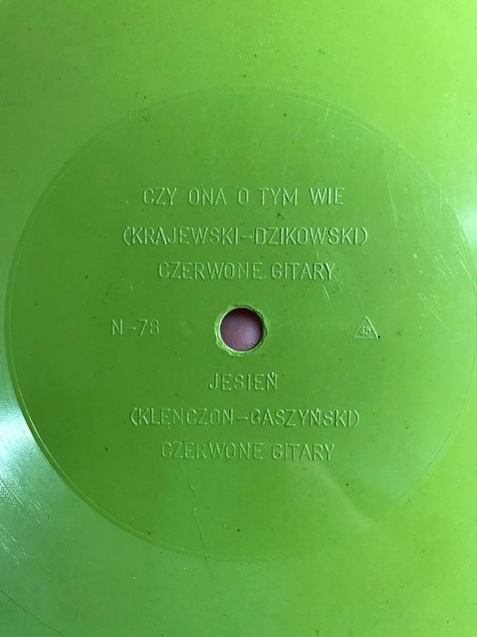 Pocztówka dźwiękowa PRL Czerwone Gitary Jesień Czy ona o tym wie winyl