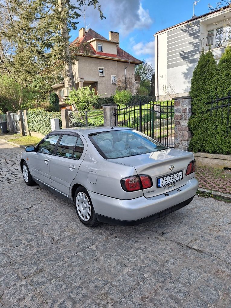 Nissan Primera P11 1.8 benzyna długie opłaty