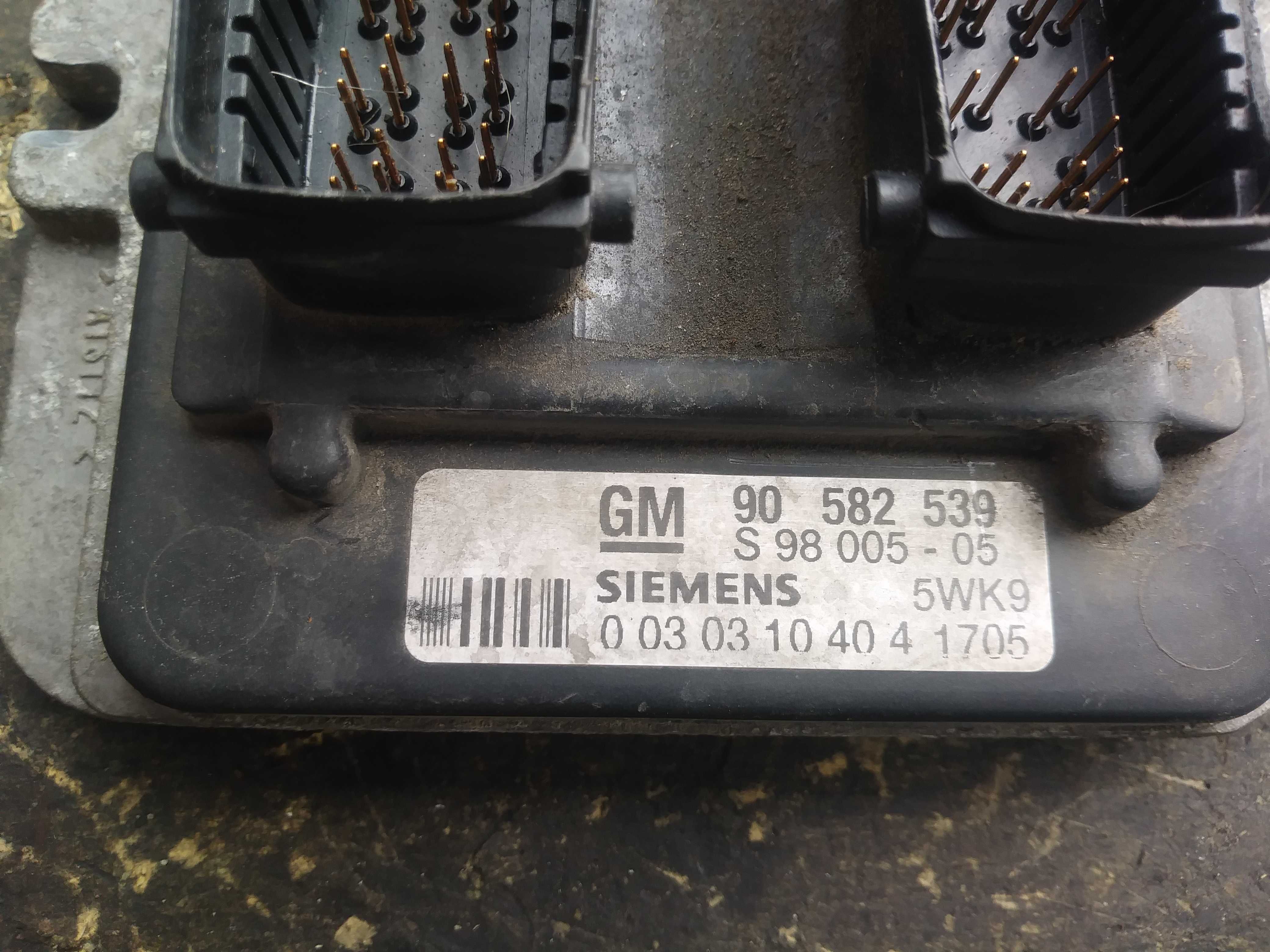 OPEL 1.8 16V X18XE1 5WK9 Komputer sterownik silnika