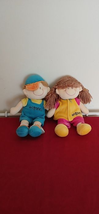 Casal de bonecos Amiguinhos