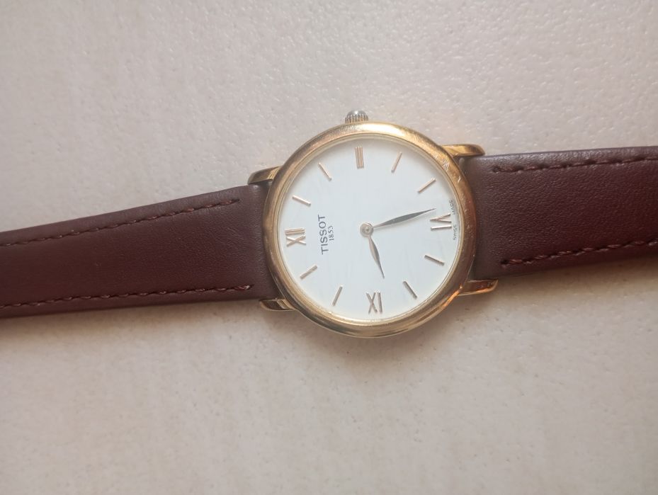 Zegarek damski szwajcarskiej marki Tissot Swiss Made Vintage