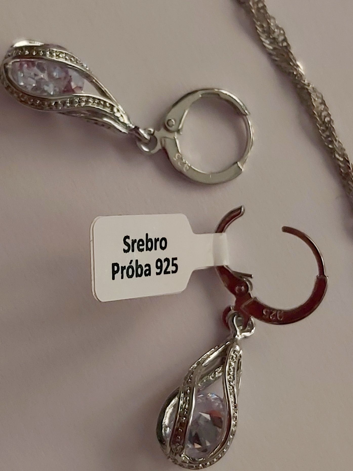 Srebro 925 komplet nowej biżuterii  na Dzień Kobiet