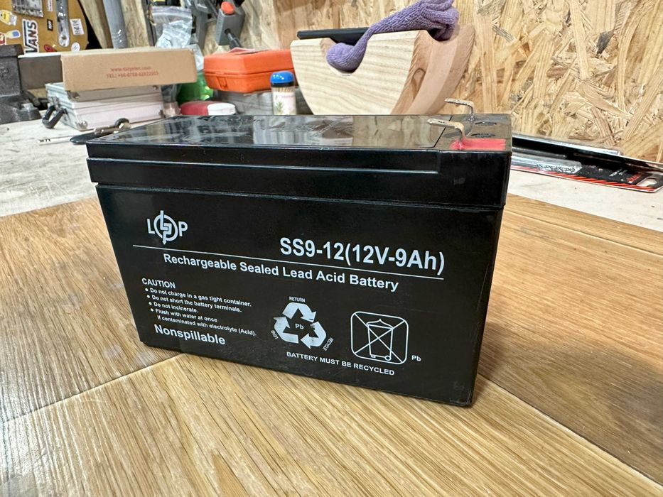 Аккумулятор з ДБЖ Logic Power на 12в і 9 Аг НОВИЙ 12V-9Ah