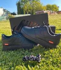 Nike Air Force 1 Low Supreme Black 43