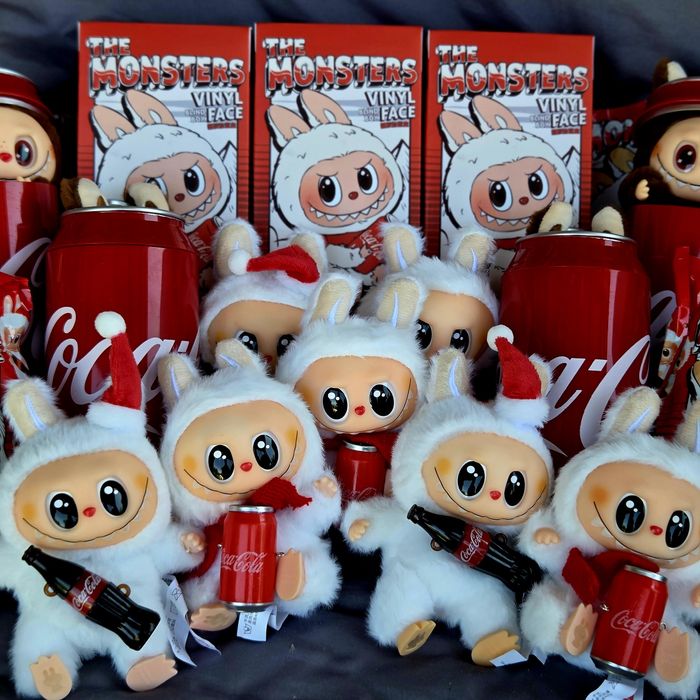 ТРЕНД Лабубу кока кола, лабубу 3 сезон, Labubu Coca Cola POP MART