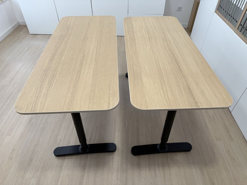 Duas Secretárias IKEA BEKANT