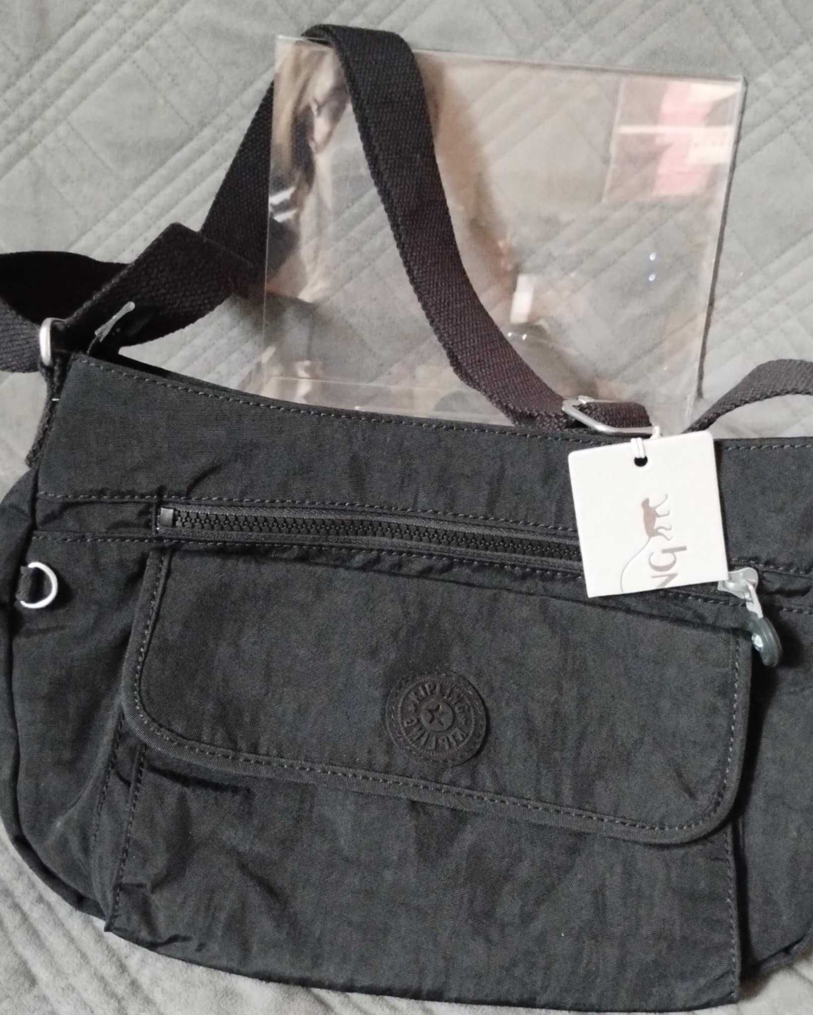 Nowa czarna torba marki Kipling