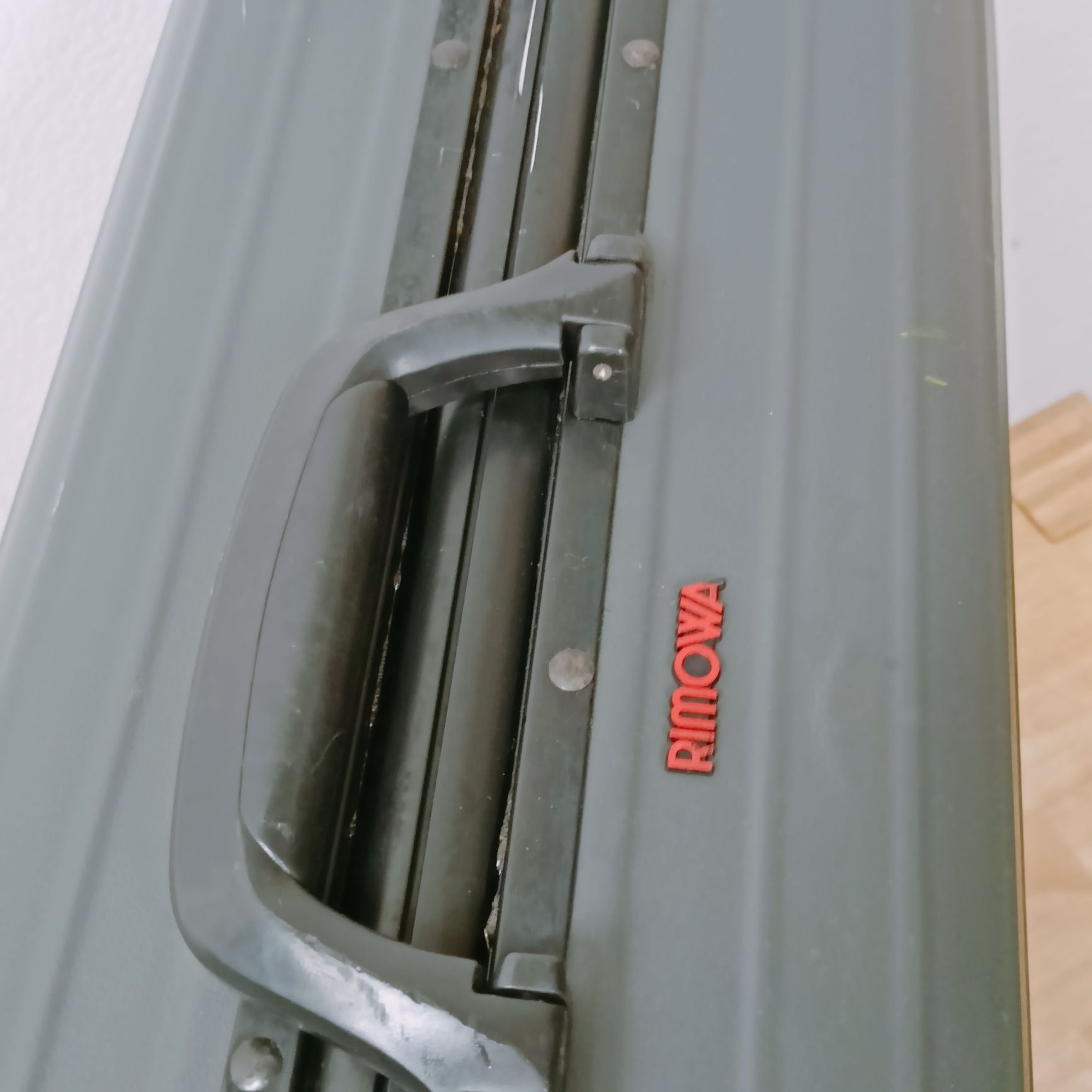 Walizka Rimowa vintage -Samba na kółkach.